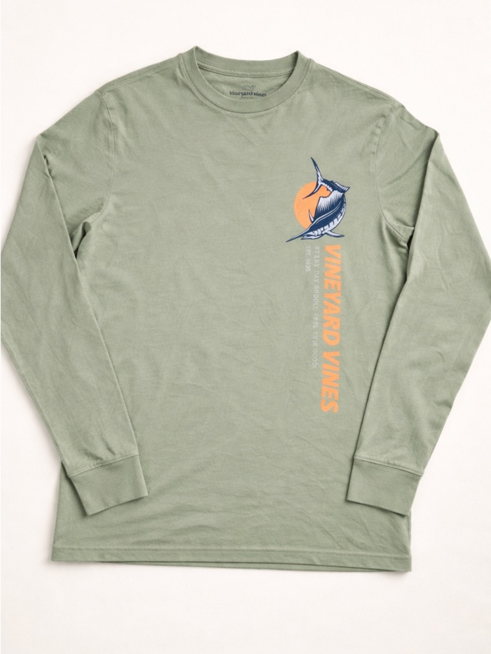 Vineyard Vines Men’s Long-Sleeve Marlin Logo Tee in Sage Size Small